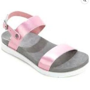 Brand new Revitalign Athena Pink Sandal Size 10